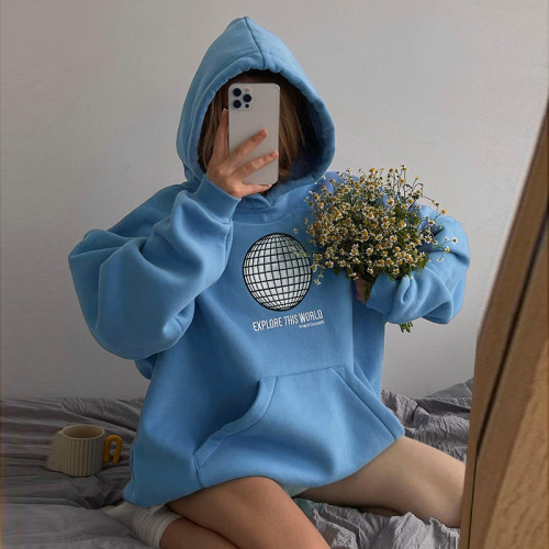 Slim fitting embroidered printed hooded long sleeved sweater