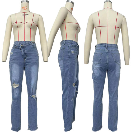 Women's personalized distressed diagonal zippered jeans