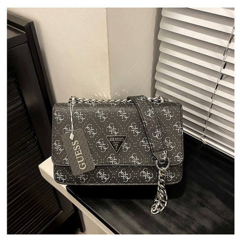 One shoulder crossbody bag