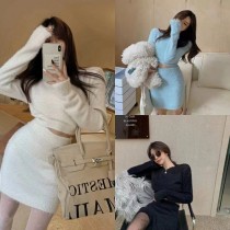 Two piece set of knitwear, sweater, buttocks and skirt Two piece set of knitwear, sweater, buttocks and skirt
