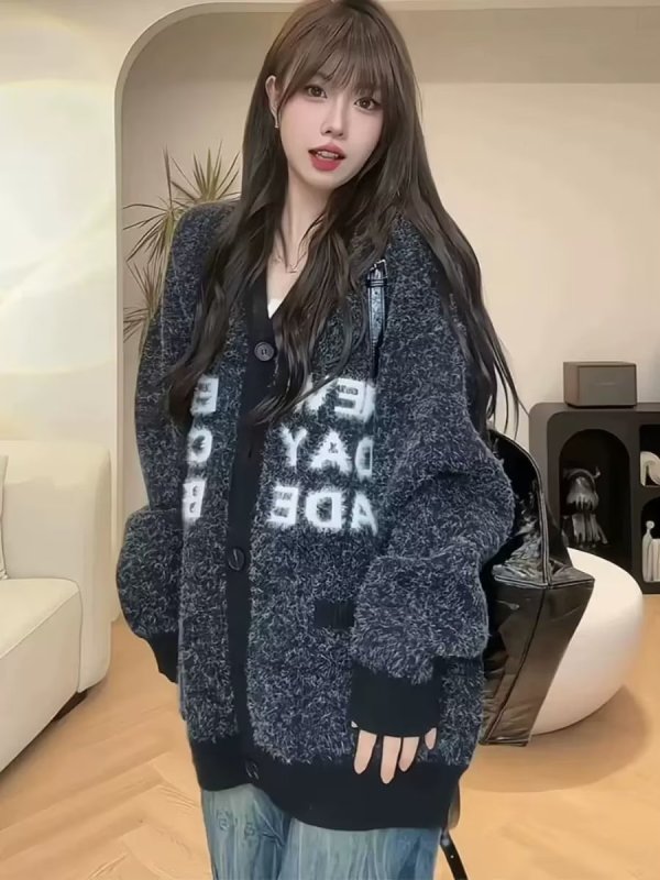Knitted letter cardigan top coat