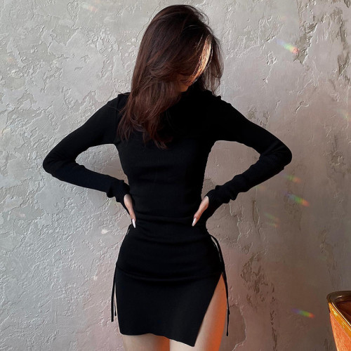 Round necked pullover long sleeved lace up slit dress