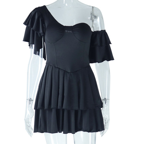 Solid color pleated lotus leaf sleeve dress with irregular slanted collar cake skirt