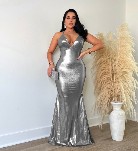 Women's dress with sexy V-neck and tight fitting long skirt