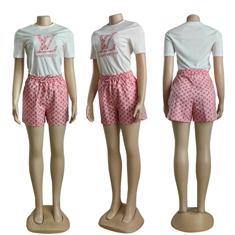 Embroidered and printed short sleeved shorts set