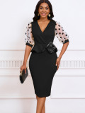 Mesh flocked bubble sleeved V-neck buttocks wrapped dress