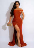 Slanted shoulder, straight neckline, shiny surface, floor mop, slit long skirt