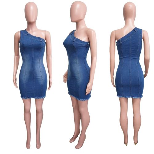 Slanted shoulder tight waist elastic wash denim dress