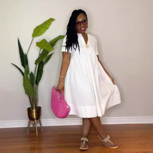 V-tie decorative buckle loose short sleeved dress