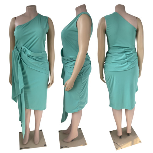 Plus size sleeveless sloping shoulder dress plus size women's dress