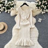 Color blocking doll collar cinched knit dress