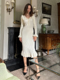 Color blocking doll collar cinched knit dress
