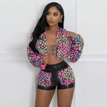 Two piece set with thickened fur and exposed navel hollow short outfit
