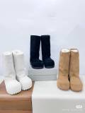 Big headed snow bread boots with thick soles that rise below the knee high cotton boots