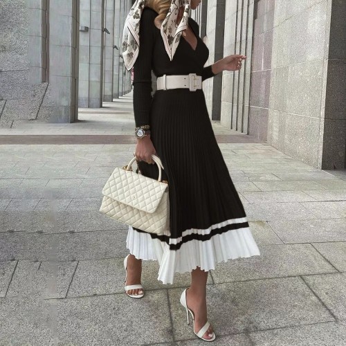 Cross V-neck knitted dress, medium length pleated skirt