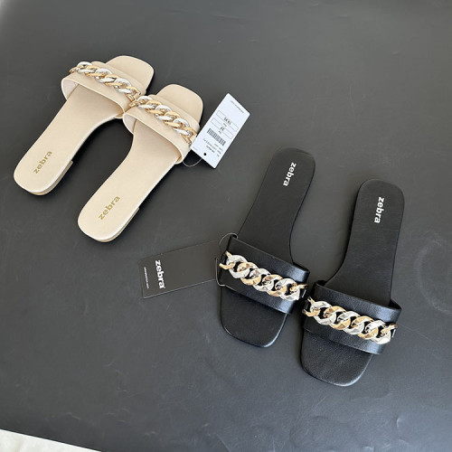 One line flat bottomed oversized fish mouth chain flat bottomed slippers