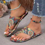 Large printed flat toe slippers