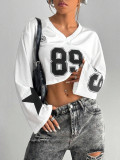 Short V-neck long sleeved digital graphic T-shirt