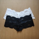 Sexy underwear with lace and lace edges, flat cornered underwear