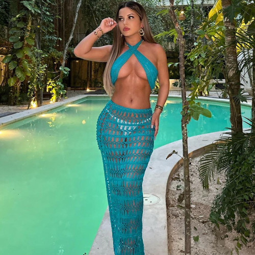 Knitted hollow out backless chest wrapped skirt set