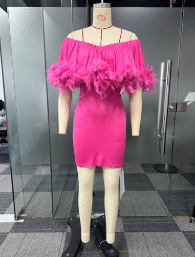 One shoulder feather elastic hip hugging dress