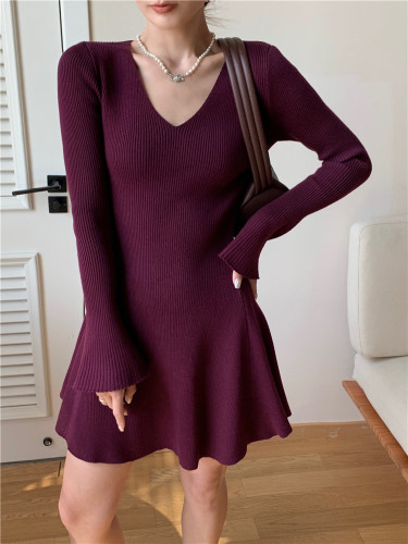 V-neck solid color pit stripe flared sleeve waist cinched A-line skirt