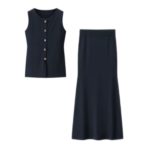 Solid color slim fit hip hugging two-piece knitted long skirt set