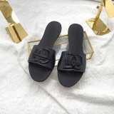 Crystal jelly colored flat bottomed slippers
