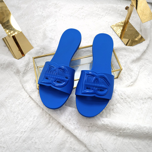 Crystal jelly colored flat bottomed slippers