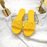Crystal jelly colored flat bottomed slippers