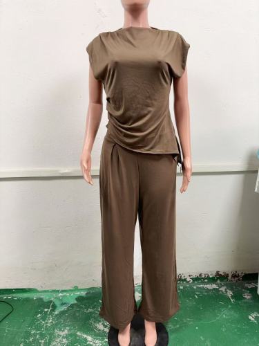Solid color irregular set