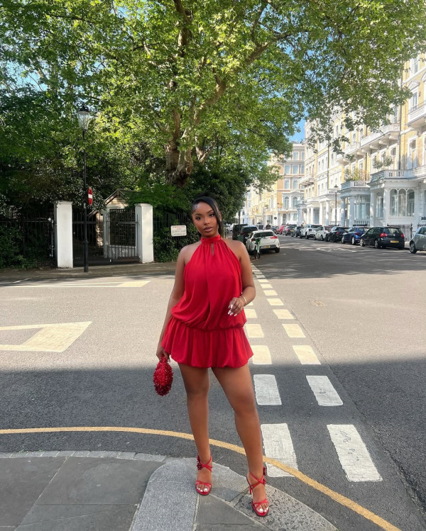 Sleeveless lace up backless short suspender dress