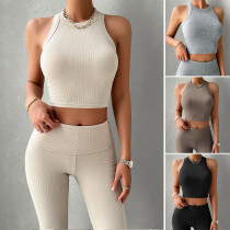 Sleeveless slim fit sports suit