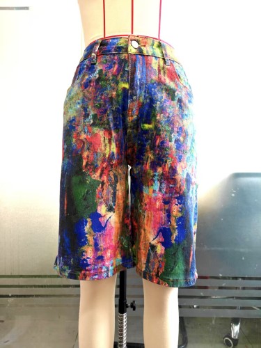 Digital printed multi-color pocket denim shorts