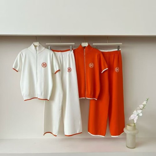 Two piece set of letter spliced zipper cardigan, short sleeved knitted wide leg pants