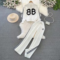 Long sleeved stand up collar zipper knitted jacket, high waist wide leg pants two-piece set