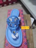Flat bottomed sandals with anti slip angle and toe clamped flip flops
