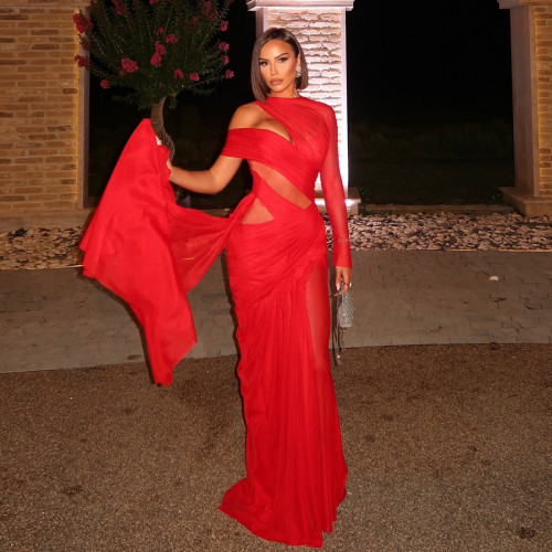 Perspective off shoulder irregular ribbon solid color dress