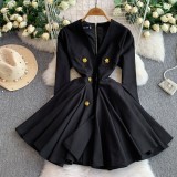 V-neck metal buckle, waist cinched, fluffy, large swing, mid length skirt