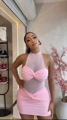 Sleeveless neck and hip hugging short dress