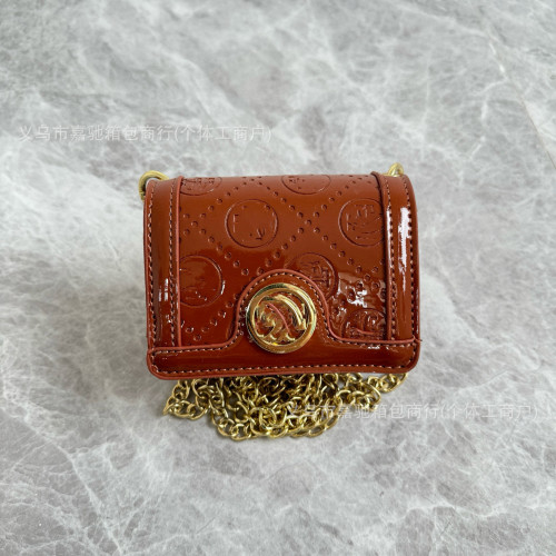 Single shoulder crossbody chain small square bag and coin purse