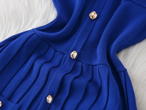 Metal single breasted hollow out sleeveless knitted long dress