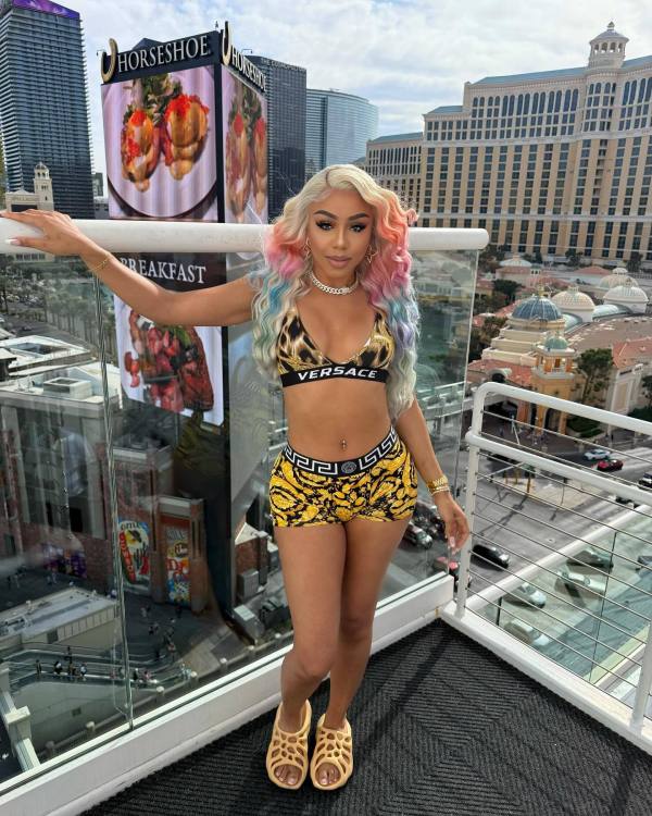 Stretchy and breathable leopard print suit