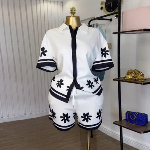 Collar color blocked printed shirt wide leg shorts set