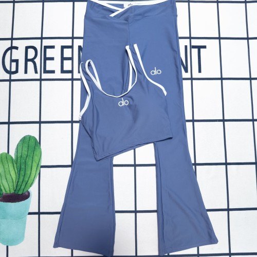 Tank top and pants sports suit