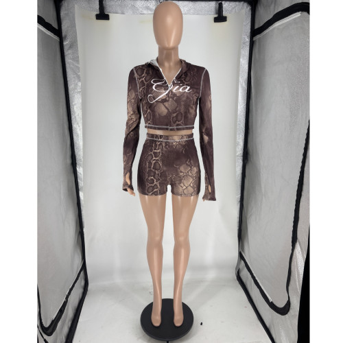 Printed long sleeved shorts set