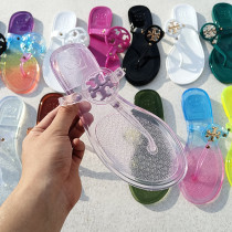 Transparent jelly flip flops with herringbone design