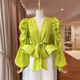 Bubble sleeve V-neck shirt with three-dimensional ruffle edge, tied waist, pleated short sleeved top
