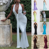 Hanging neck deep V-waist long skirt with exposed back and floating ribbon fish tail dress