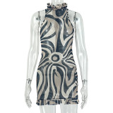 Printed round neck hip hugging skirt with black pattern waist cinching short dress JD305933